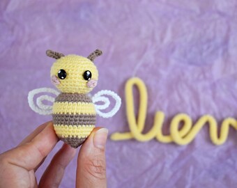 Crochet pattern 2 in 1: BEE and wall hanging, PDF Digital