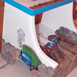 Custom designed construction truck wooden step stool zdjęcie 3