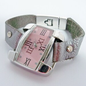 ON SALE Women&#39;s Pink and Gray Leather Wrist Watch