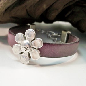 Leather Bracelet, Silver Flower Bracelet, Purple Leather Bracelet, Silver and Leather, Purple,  Silver Flower and  Leather, Silver Bracelet