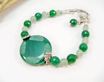 Jade enkele streng armband, donker groene Jade en zilver armband, smaragd groen, mei Birthstone, vrouwen armband, giften voor haar,