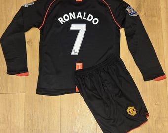 Divise retrò premium per bambini in edizione limitata a maniche lunghe con toppa