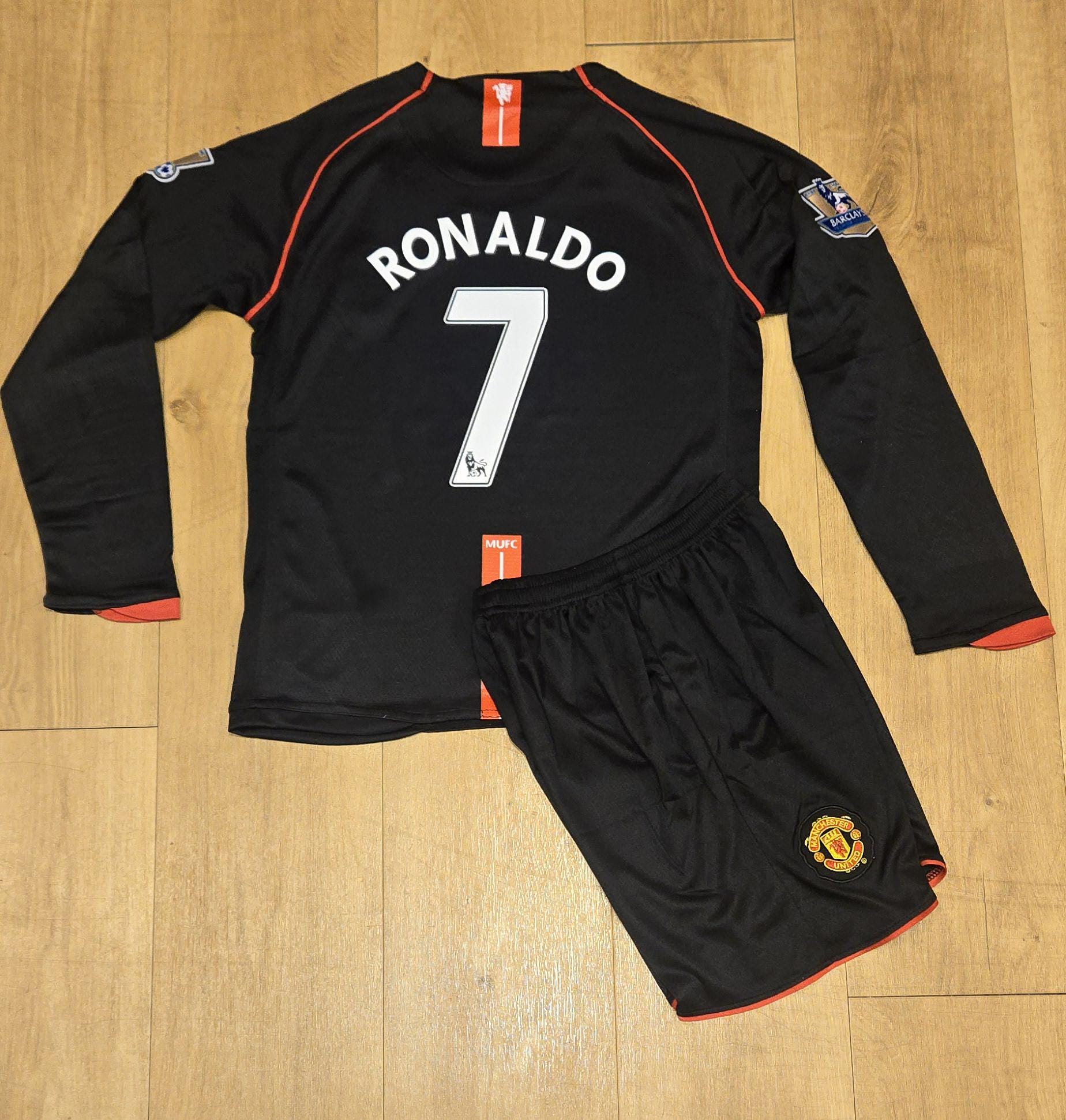 Ronaldo youth manchester jersey - Etsy 日本