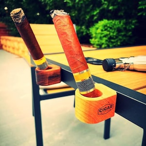 Custom Magnetic Cigar Holder