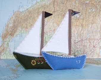 The Little Boat PDF Pattern and Instructions --INSTANT DOWNLOAD--