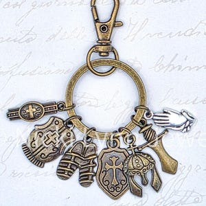 Llavero con dije de la Armadura de Dios - Efesios 6:10-20