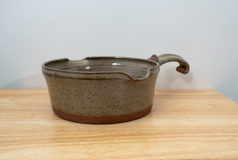 Medium Saucepan image 2