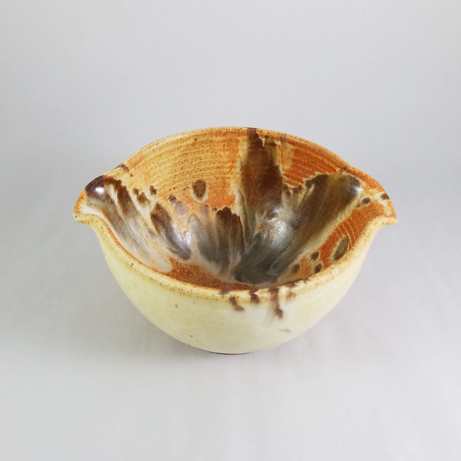 Mixing Bowl With Whisk in Feather Etsy Mixing Bowl With Whisk in Feather Etsy