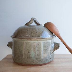 Dutch Oven, Handmade Pottery for your Stovetop & Oven