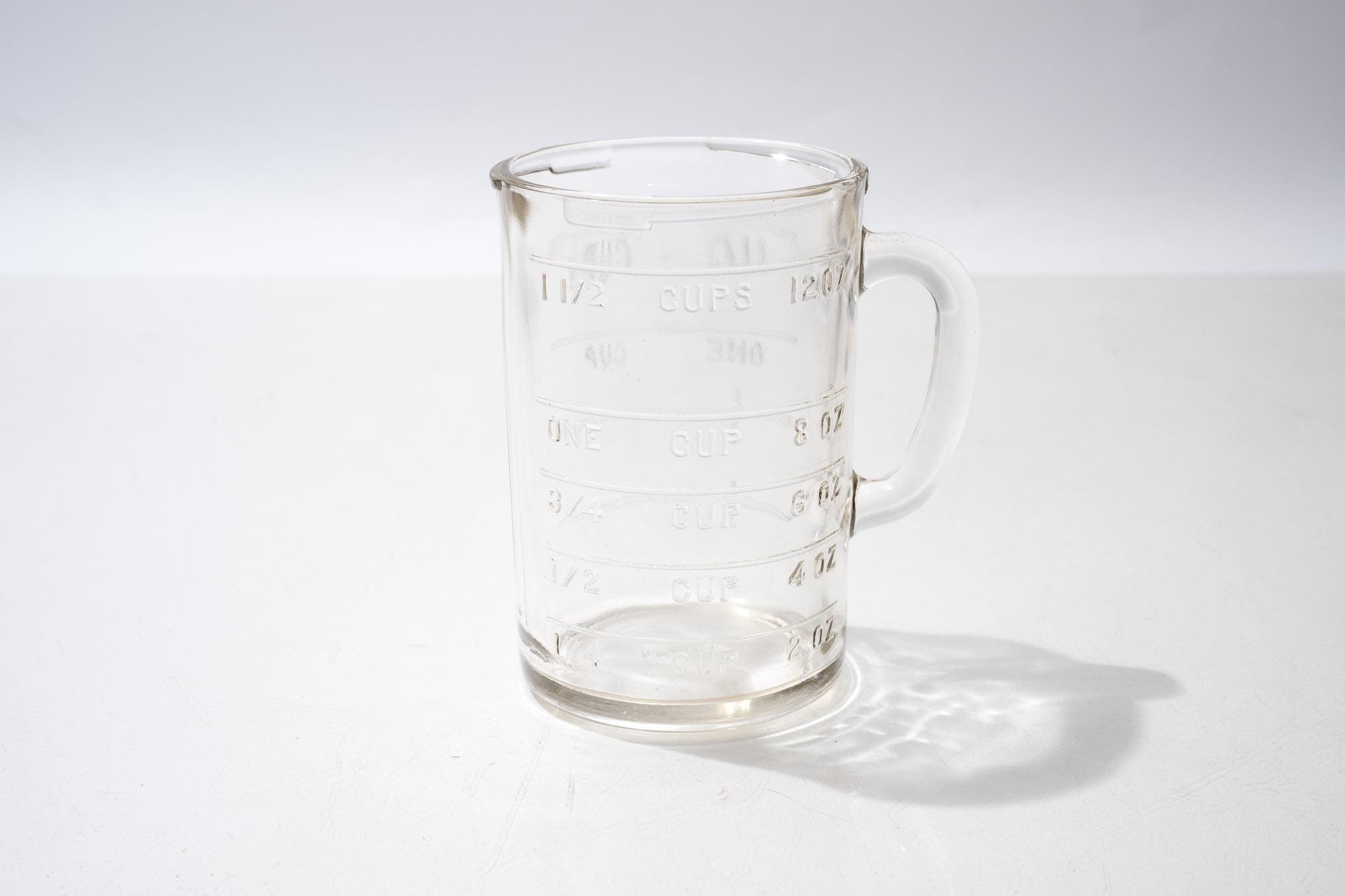 Vintage pyrex measuring cup - Etsy 日本