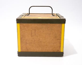 Contenitore vintage per esche da pesca di Oberlin, in polpa di carta, con contenitore per vermi, anni '70/'80.