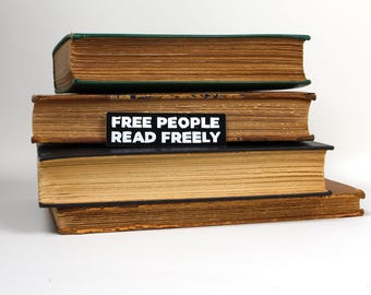 Free People Read Freely quote vinyl sticker or laptop decal
