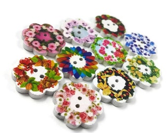 Flowers wood sewing buttons - 10 Mixed Patterns craft buttons 20mm