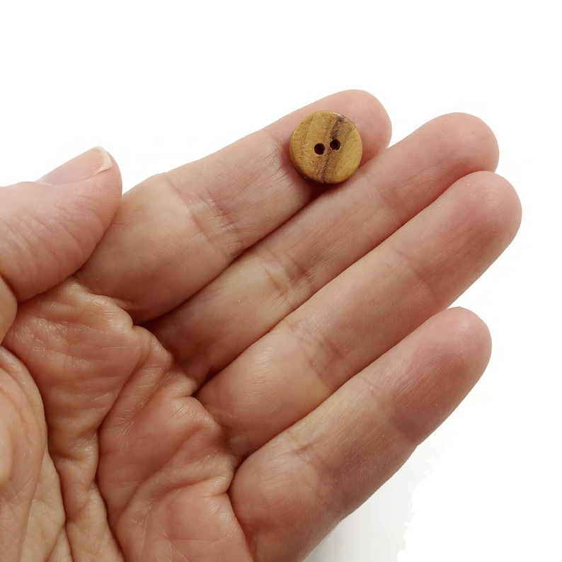 Natural olive wood buttons, 11mm, 13mm, 15mm, 20mm, 25mm, Wooden sewing buttons, Made in Italy image 6