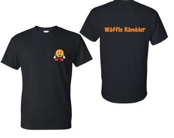 Camiseta Waffle Rambler: logotipo delantero, eslogan trasero