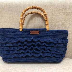Crochet handbag