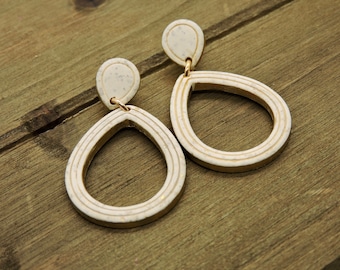 Ivory and gold teardop earrings | Lightweight | polymer clay