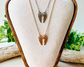 Engelsflügel Halskette, Edelstahl oder vergoldet, hypoallergen Schmuck