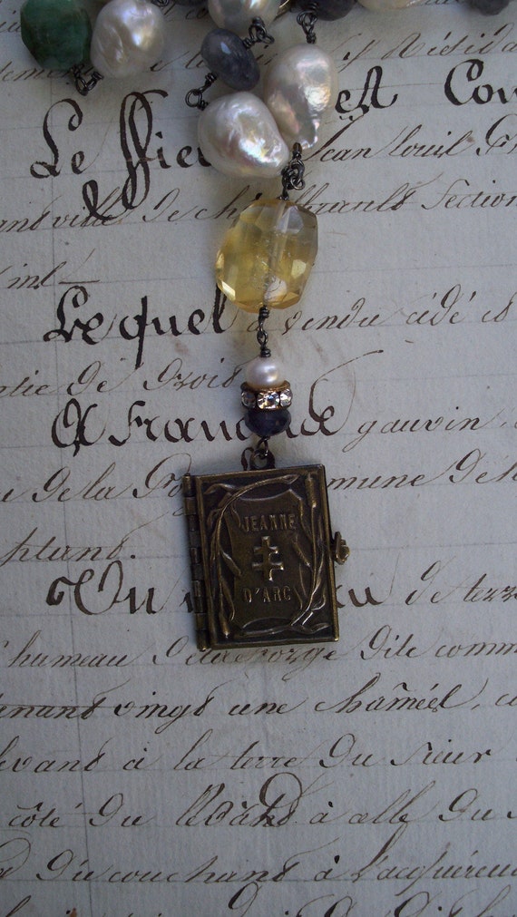 Antique Locket Necklace Antique Assemblage Necklace Jeanne d/'Arc Vintage Assemblage Necklage Saint Necklace Joan of Arc Locket Necklace