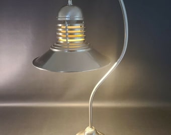 Chrome acrylic table lamp with chrome arch