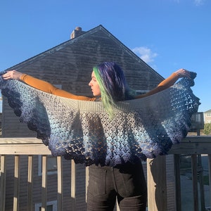 Half Moon Goddess Crochet Shawlette - Crochet Pattern by Betty McKnit