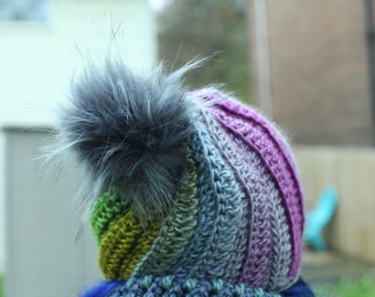 The Swirly Version - A Crochet Pattern by Betty McKnit