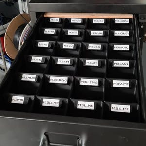 IKEA ヘルマー収納ボックス