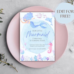 Invito di compleanno a tema sirena magica, festa a tema sirena viola, tema femminile, delfino blu, cavalluccio marino, festa della vita marina per una ragazza, invito viola stravagante