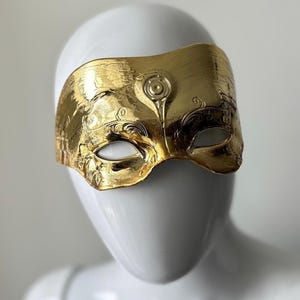 Half face golden mask for masquerade and parties, special events accessories, photoshoot accessories