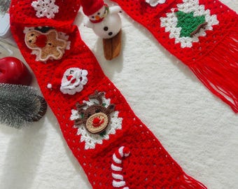 Gehäkelter Weihnachtsschal, Weihnachtsschal, Strickschal, quadratischer Schal, Patchwork Weihnachtsschal