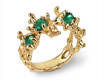 BETWEEN THE SEAWEEDS 14k Gold Emerald Ring, Natural Emerald Ring, Unique Gold Ring, Green Emerald Ring