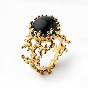 CORAL 14k Gold Onyx Ring, Black Onyx Engagement Ring, Unique Gold Ring, Yellow Gold Gemstone Ring, Organic Gold Statement Ring image 2