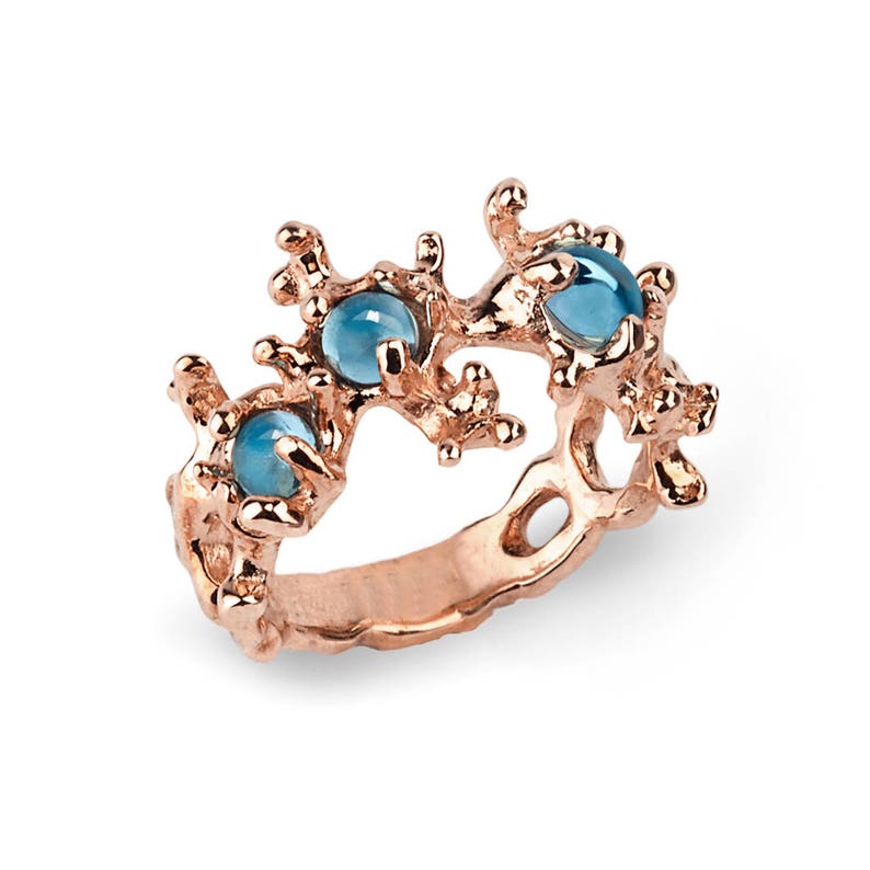 BETWEEN THE SEAWEEDS Rose Gold Ring, Blue Topaz Ring, Gold Gemstone Ring, Unique Gold Ring image 2