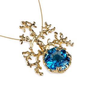 CORAL Swiss Blue Topaz Pendant Necklace, 14k Yellow Gold Necklace, Swiss Blue Topaz Necklace, Unique Gold Necklace, Gemstone Necklace