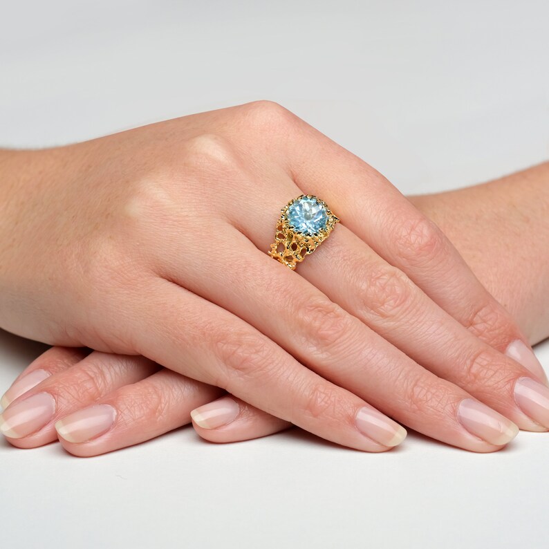 CORAL Sky Blue Topaz Engagement Ring, Blue Topaz Ring Gold, 14k Gold Ring, Unique Gold Ring, Gold Gemstone Ring, Birthstone Ring image 2