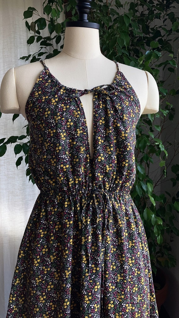 1970s Black Floral Cotton Sun Dress - image 3