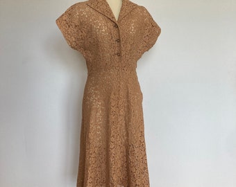 1950’s Peach Lace Fit and Flair Party Dress