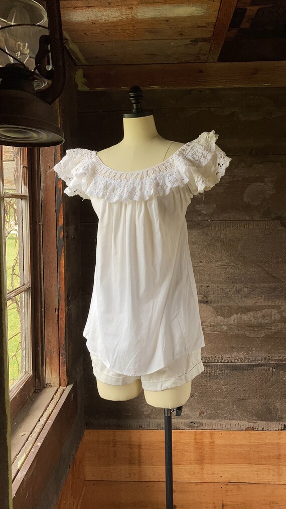 1970’s Mexican  White Cotton  Blouse