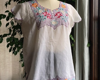 1970’s Mexican Cotton Embroidered Blouse
