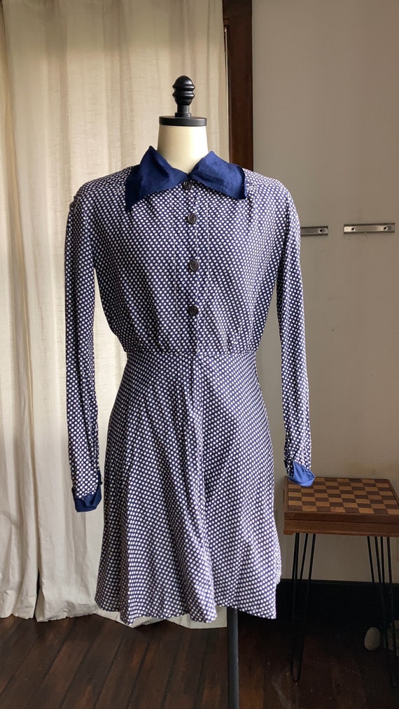 1930’s Dagger Collar Polka Dot Dress//Overlay