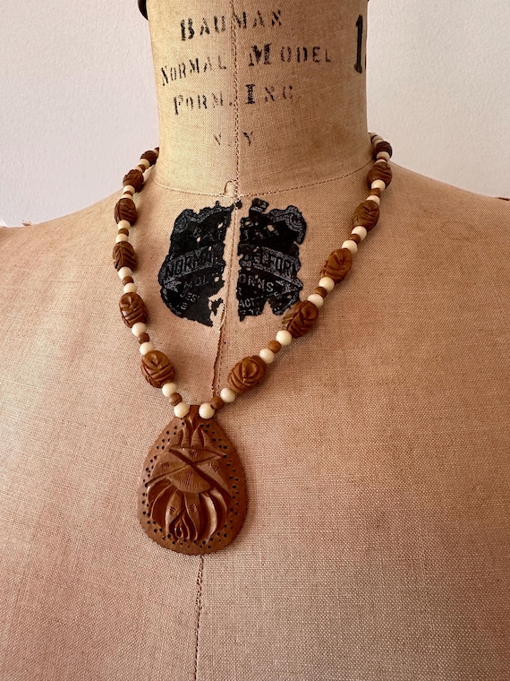 Vintage Carved Wooden Necklace