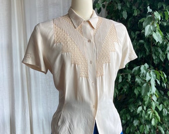 1940’s - 1950’s Tan Peter Pan Collar Blouse