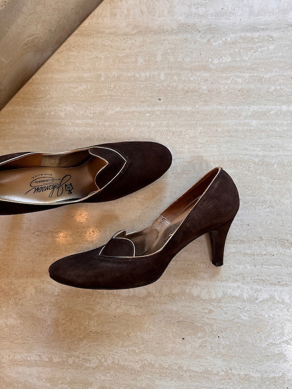 1940s Brown Pumps