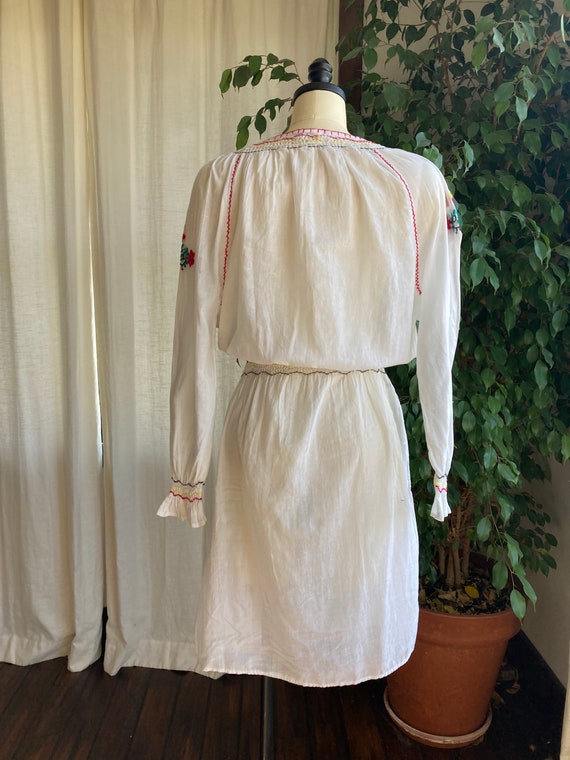 1970’s Boho Cotton Embroidered Dress - image 6