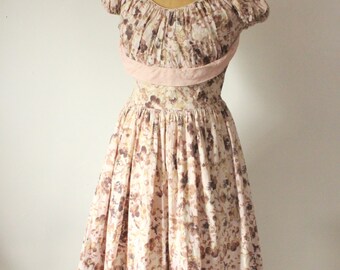 vintage 1950s Dress  // Pale Rose Floral Dress