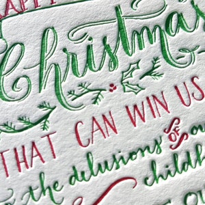 Cartes de Noël typographiques avec citation de Charles Dickens dessinée à la main en rouge et vert