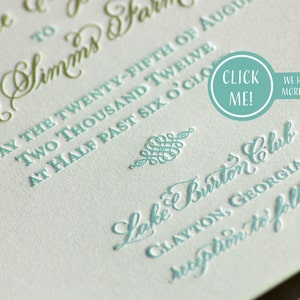 Mint- und Gold-Letterpress-Hochzeitseinladungen mit Handkalligraphie-Monogramm DEPOSIT