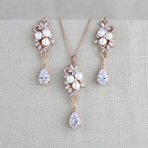Rose gold Bridal earrings Crystal Wedding earrings Bridal jewelry Necklace set Jewelry set Bridesmaid jewelry Bridal necklace MIA