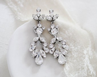 Crystal bridal earrings, Bridal jewelry, Vintage style Wedding earrings, Long dangle earrings, Statement earrings, Wedding jewelry