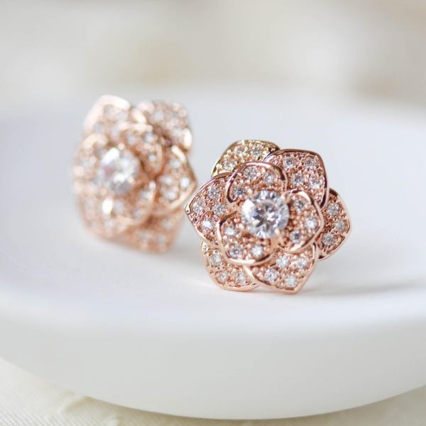 Rose Gold stud earrings Crystal stud earrings Bridal earrings Flower stud earrings Rose Gold earrings Wedding jewelry Bridesmaid gift BELLA
